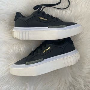 Adidas Hypersleek Platform Leather Sneaker in Black/Aeroblue